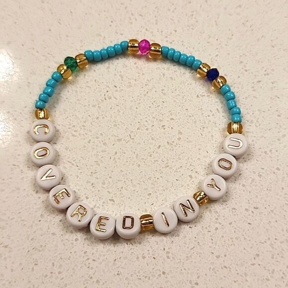 Taylor Swift Friendship Bracelet - Picture 1 of 2